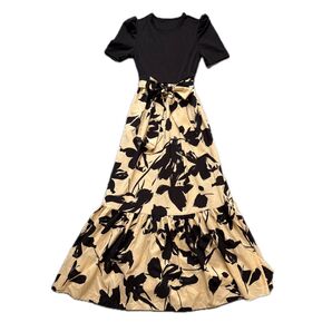 SHEIN ワンピース 花柄 半袖ワンピース