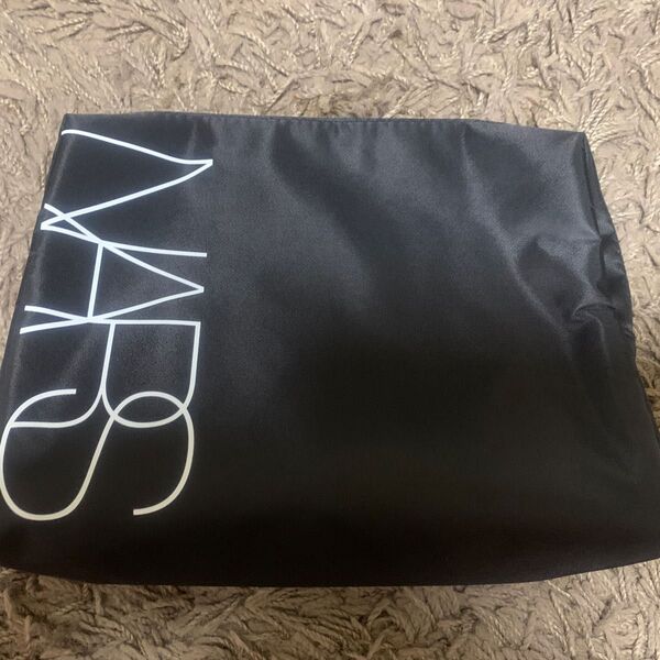 NARS メイクポーチ ブラック×ピンク ノベルティ ポーチ ビッグ トラベルポーチ