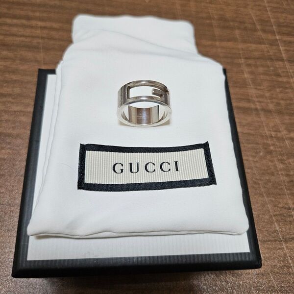 GUCCI Gマーク 極美品 925シルバーリング 13号 アクセサリー 格安で 早い者勝ちです