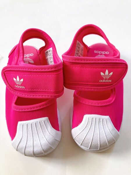 アディダス キッズ adidas ベビーシューズ 美品 13cm ピンク 可愛い