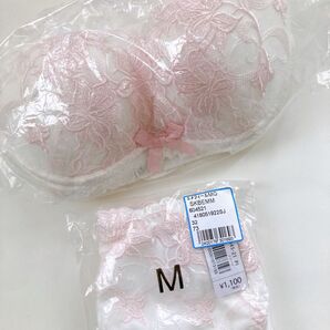 エメフィール 脇高ブラ 人気商品 新品未使用 ピンク レース B65 ブラ ショーツ Mサイズ