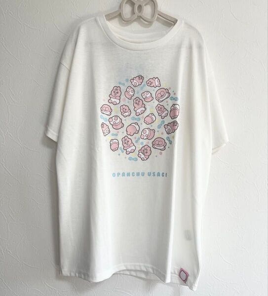 新品未使用 おぱんちゅうさぎ 半袖 Tシャツ 缶バッジ付 カットソー