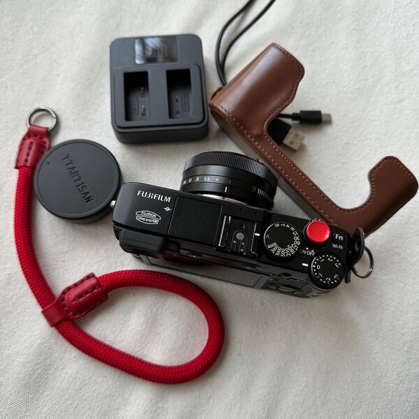 美品 FUJIFILM X-E2 富士フィルム TTArtisan AF 27mm F2.8 セット