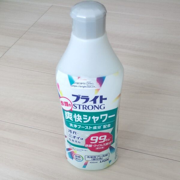 ブライトSTRONG 衣類の爽快シャワー クリアソープの香り 400ml × 5個 本体