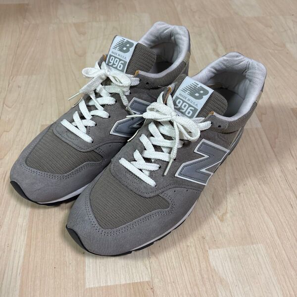 美品 M996 グレー