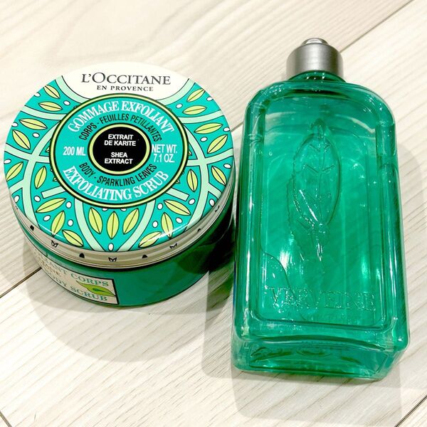 新品 ロクシタン コンポートスクラブ200ml & VB フローズン シャワージェル 250ml セット