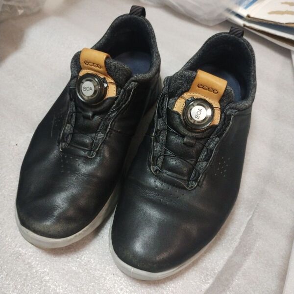 ECCO S-THREE BOA ブラック EU42