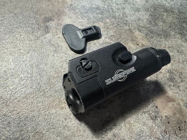 シュアファイア XC-1タイプ ウェポンライト フラッシュライト グロック G19