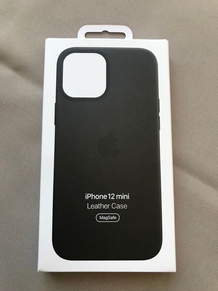 純正 未開封 iPhone 12 mini レザーケース ブラック