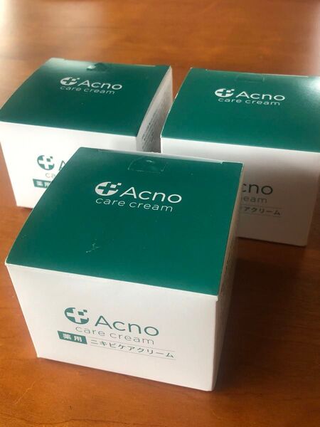 【3個セット 新品未使用 送料無料】ACNARE アクナーレ 薬用美白アクネゲルクリーム ニキビ ニキビ跡ケア スキンクリーム
