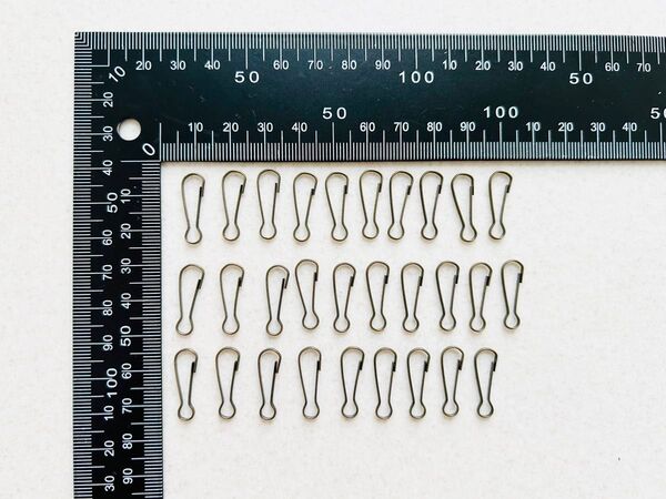 【ハンドメイド】板ナスカン29個セット金古美アンティークゴールド