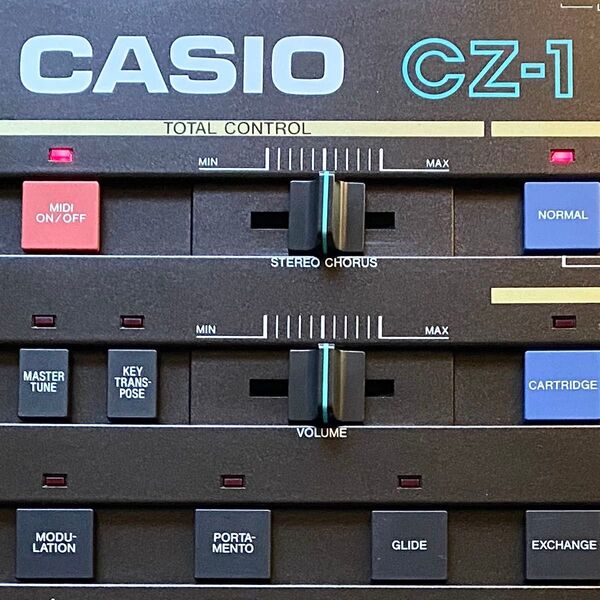 CASIO CZ-1 デジタルシンセサイザー メンテナンス済 コンディション良好
