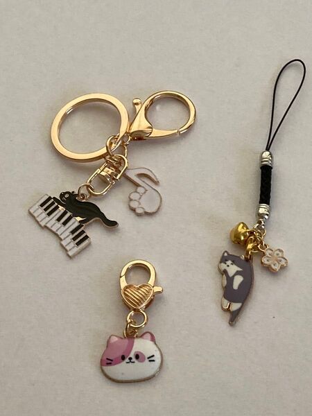 3点セット アクセサリー キーホルダー キーリング バッグチャーム キーチャーム スマホストラップ Aタイプ