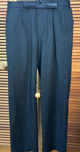 ユニクロ タックワイドパンツ ブラック Sサイズ