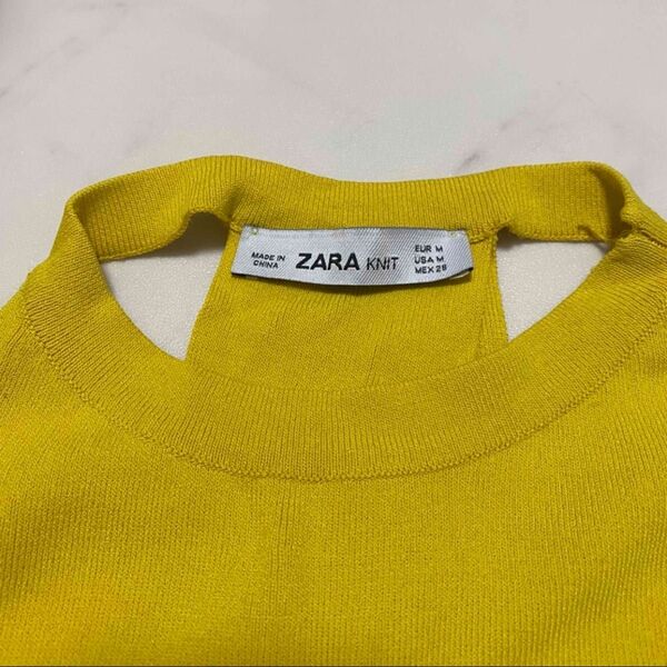 ZARA タンクトップ