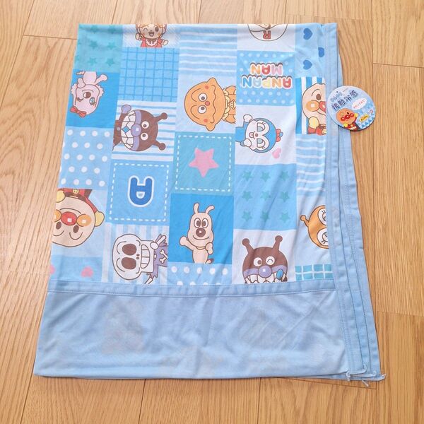 新品タグ付き アンパンマン 冷感ケット お昼寝サイズ 青 水色 ベビー キッズ