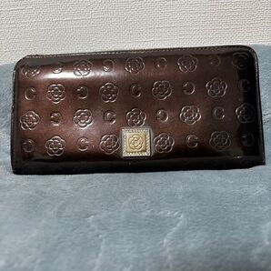クレイサス長財布 ブラウン エナメル レディース