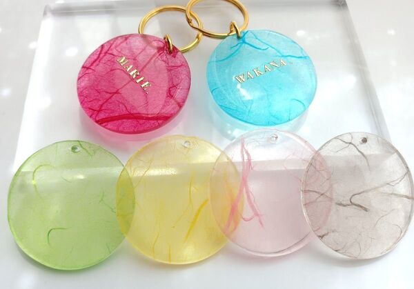 【和紙で作るお名前キーホルダー】和紙 伝統的な レジン 名入れ プレゼント 大人 上品 日本 ハンドメイド