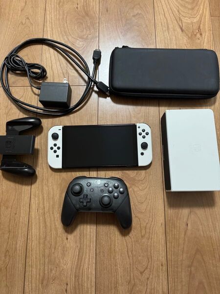 最安値!Nintendo Switch ニンテンドースイッチ 有機ELモデル +プロコン