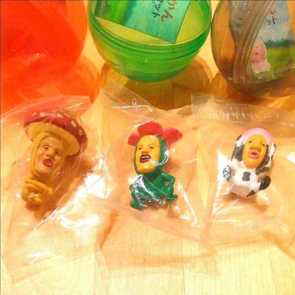こびとづかん おすわりマスコット フィギュア 3個セット ベニキノコビト リトルハナガシラ シボリオオチチ