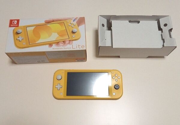Nintendo Switch Lite スイッチライト イエロー本体と化粧箱 ジャンク品 ニンテンドースイッチライト