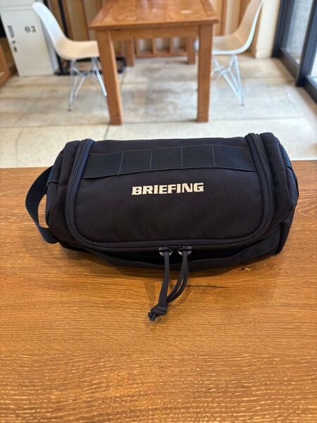 BRIEFING ポーチ ネイビー