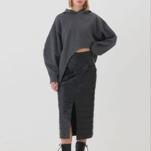 新品 未着用 タグ付き ルシェルブルー レザースカート 春服 SALE