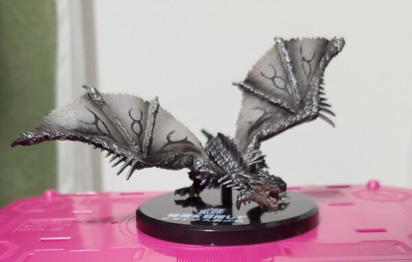 モンスターハンター モンハン フィギュア リオレウス希少種