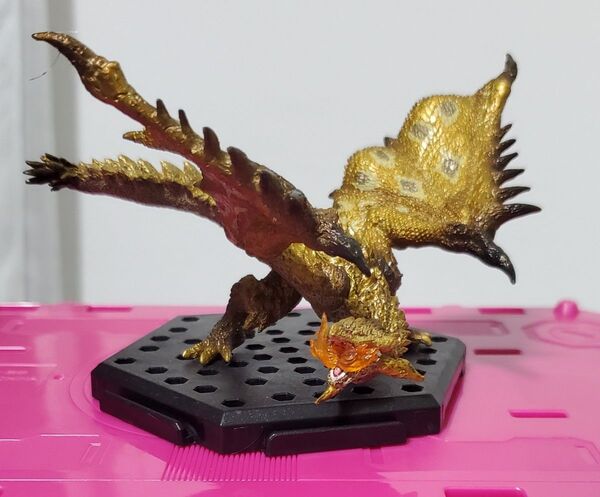 モンスターハンター モンハン フィギュア リオレイア希少種(怒り)