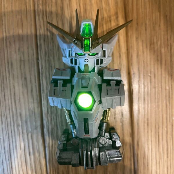 MS メカニカルバスト 08 ウィング ガンダム ゼロ EW塗装完成品