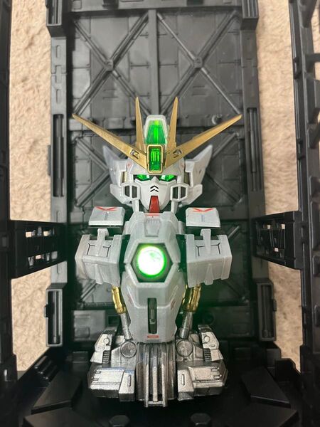 MS メカニカルバスト 08 ウィング ガンダム ゼロ EW完成品 塗装