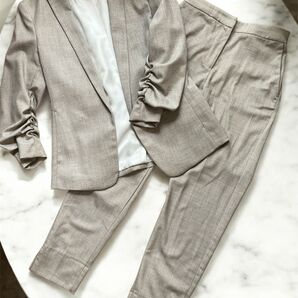 H&M ベージュ セットアップ パンツスーツ サイズS