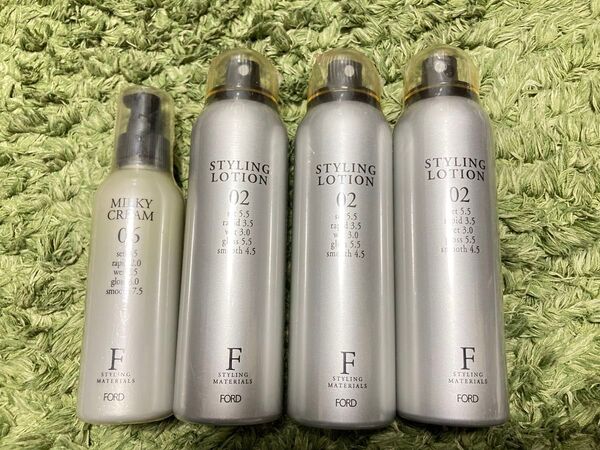 未使用 フォード ヘアスタイリング ローション ミルキークリーム 4本セット 定価4800円+税 サラサラ 潤い 簡単 寝ぐせ直し