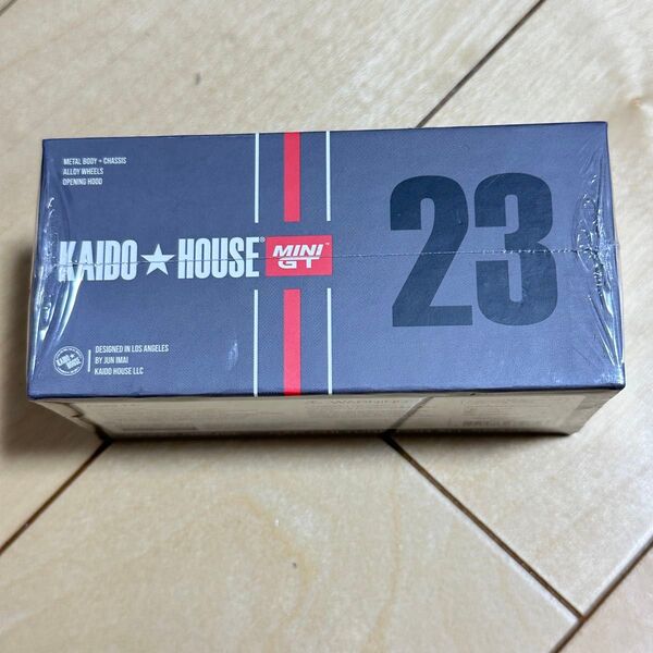 【未開封】ダットサン Fairlady Z MOTUL V1右ハンドル 1/64 MINI GT KHMG035