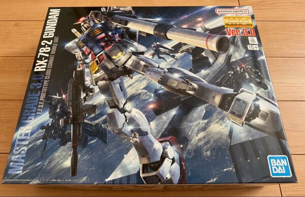 MG 機動戦士ガンダム RX-78-2 ガンダムVer.3.0 1/100スケール 色分け済みプラモデル