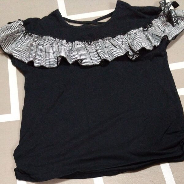 150サイズ Tシャツ トップス カットソー 半袖 美品