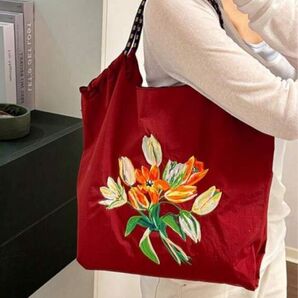 ◆Mサイズ エコバッグ トートバッグ ショルダーバッグ ナイロンバッグ 刺繍 花 フラワー チューリップ 赤 レッド