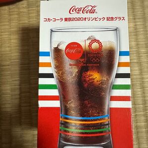 コカ・コーラ 東京2020オリンピック記念グラス。箱に汚れあり。撮影で箱から出したのみ。