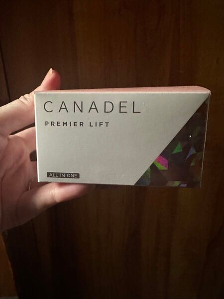 CANADEL プレミアリフト オールインワン 新品未使用