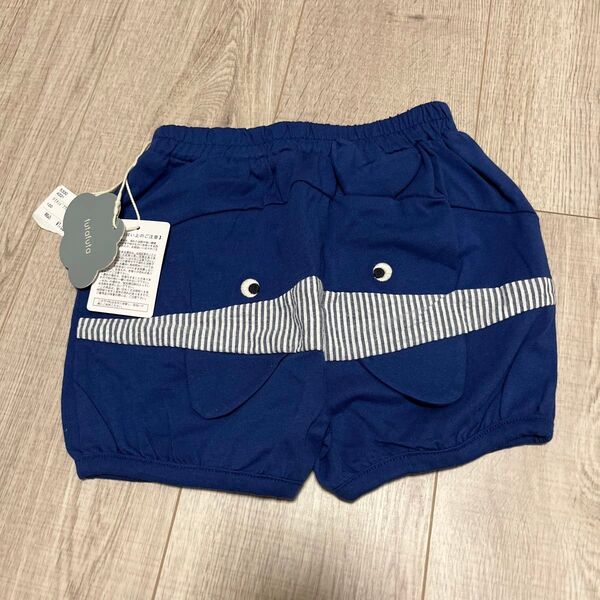 新品未使用 フタフタ クジラ デザイン ネイビー半ズボン 100