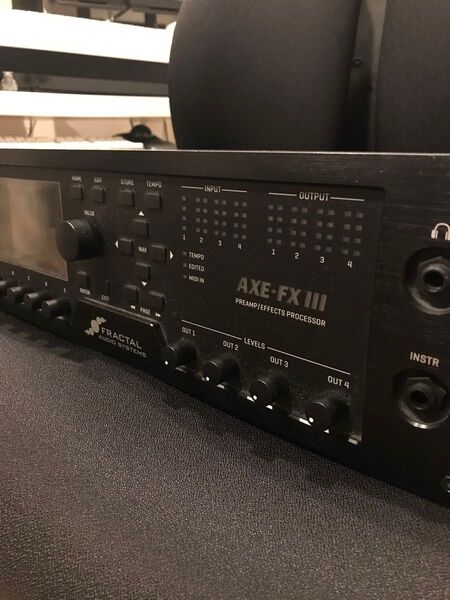 fractal audio AXE-FXⅢ