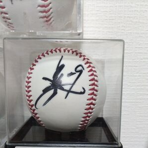 千葉ロッテマリーンズ 西野勇士投手 直筆サインボール 球団名入り