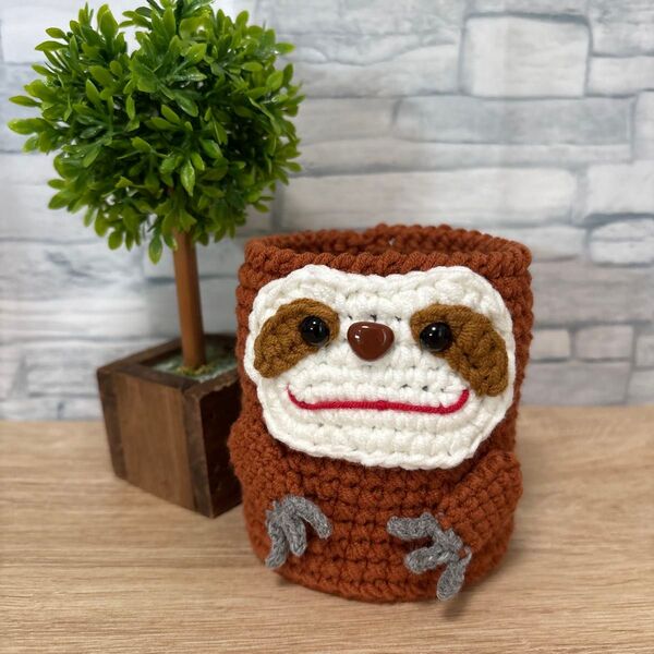 ナマケモノちゃんのあみぐるみ小物入れ ハンドメイド
