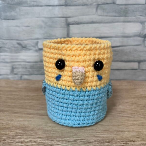 セキセイインコちゃん(イエロー、ブルー)のあみぐるみ小物入れ ハンドメイド