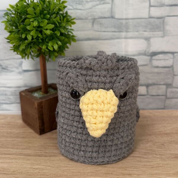ハシビロコウちゃんのあみぐるみ小物入れ ハンドメイド