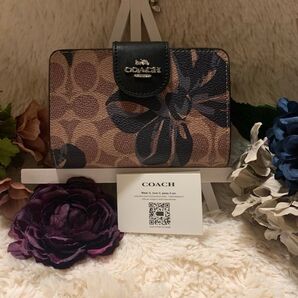 ☆新品未使用☆COACH 二つ折り財布 シグネチャー リボン レディース 黒