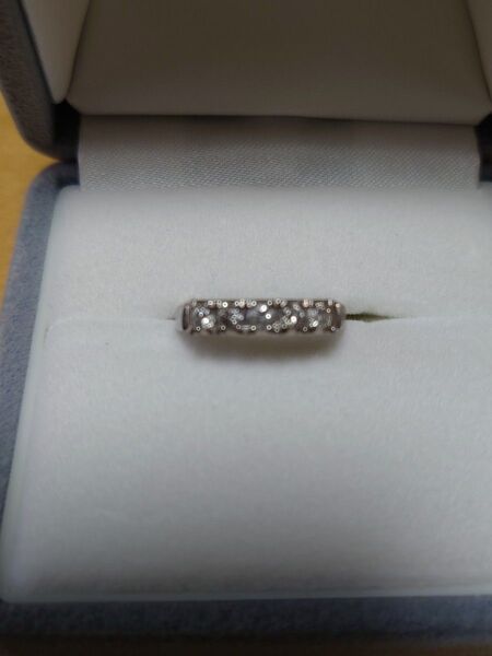 ダイヤリング pt900 0.3ct