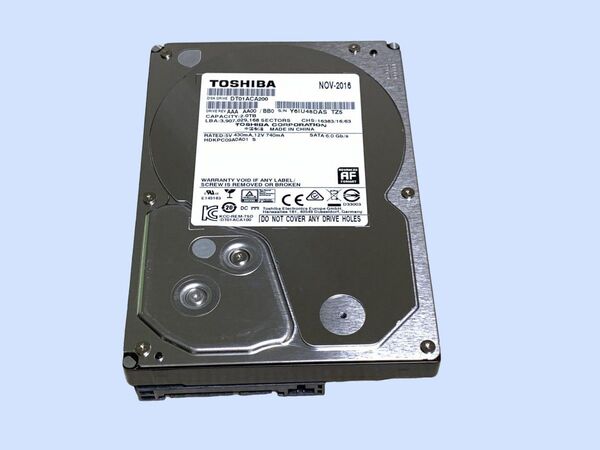 M6697 TOSHIBA 2TB HDD DT01ACA200 3.5インチ SATA ほぼ未使用
