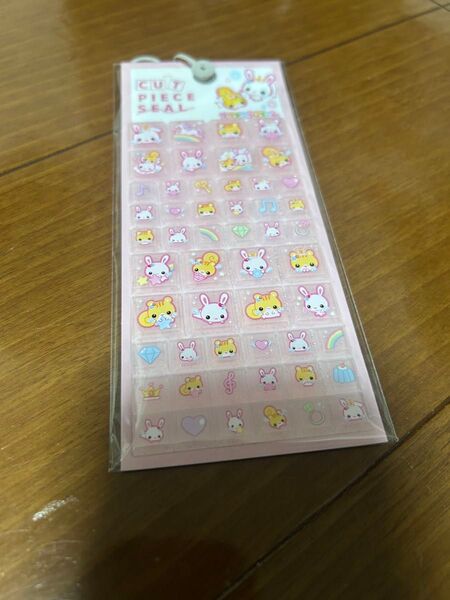 ふわふわ らびちゃん 平成レトロ タイルシール