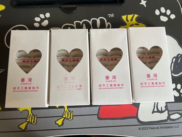 黒軸216 台湾つけまつげ 4つセット